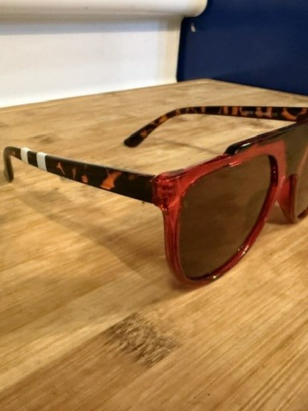 I-SEA Flat Top Red Aviator Sunglasses - Picture 4 of 16